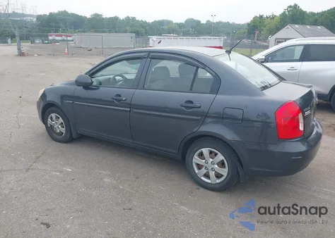 2008 Hyundai Accent Gls z USA, uszkodzony, nr VIN KMHCN46CX8U182913
